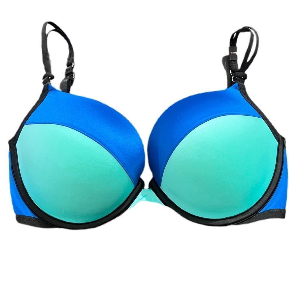 Victoria’s Secret Very Sexy Push Up Padded Satiny Bra 32ddd